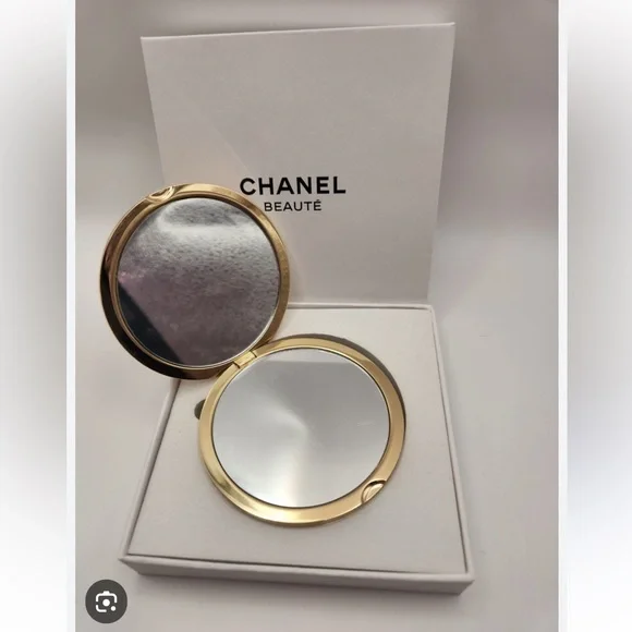 CHANEL Gold Compact with Mirror